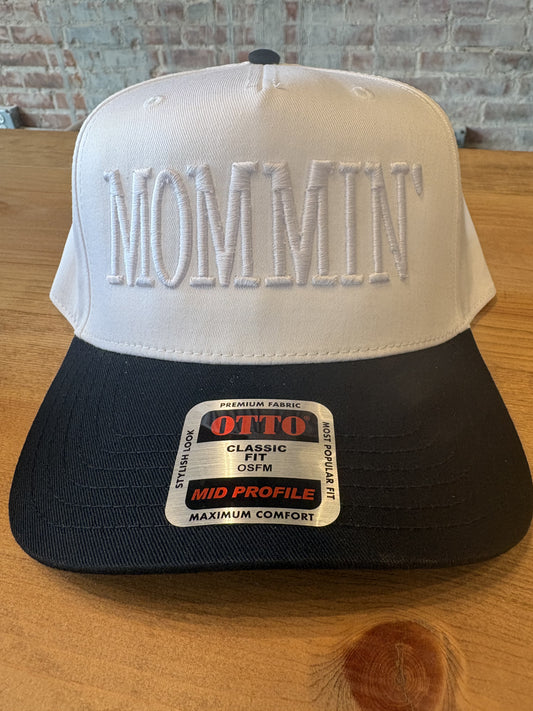 MOMMIN trucker hat